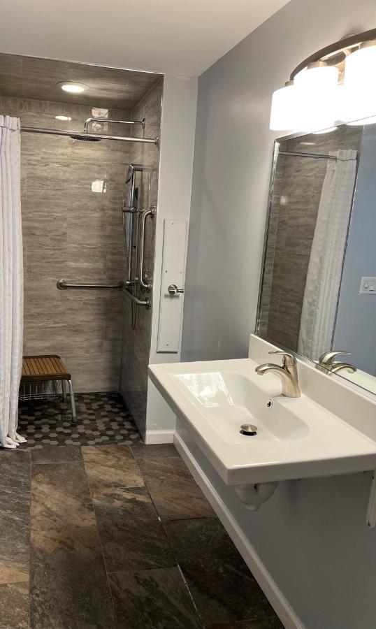 Nightshade Inn & Gardens Camillus Εξωτερικό φωτογραφία